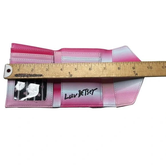 Luv Betsey by Betsey Johnson wallet - Picture 5 of 8